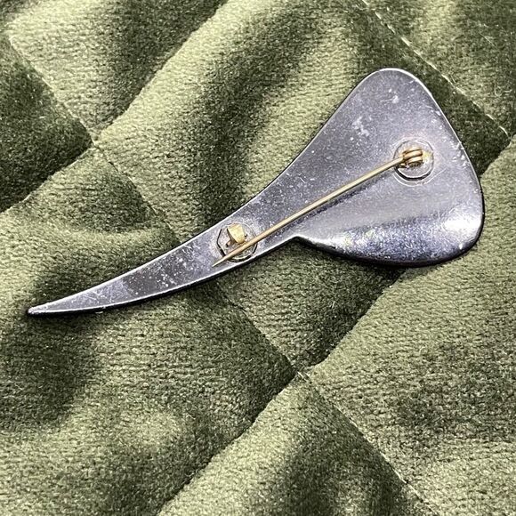 Antique brooch - diamanté set into black plastic with hand painted detail - Picture 4 of 11